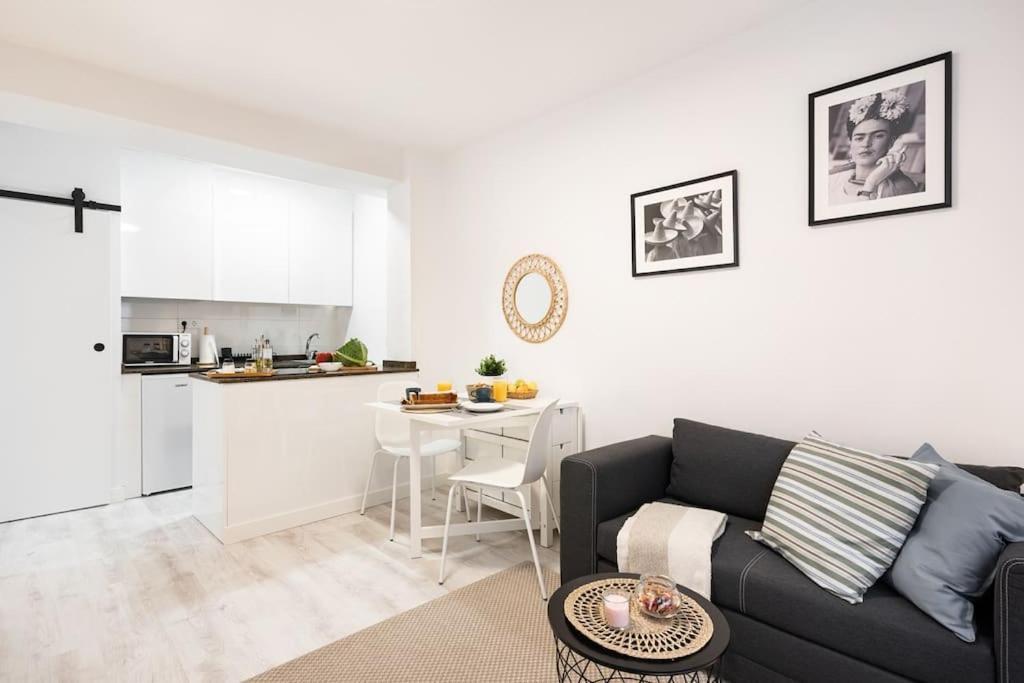Apartamento Frida Centro Хихон Екстериор снимка