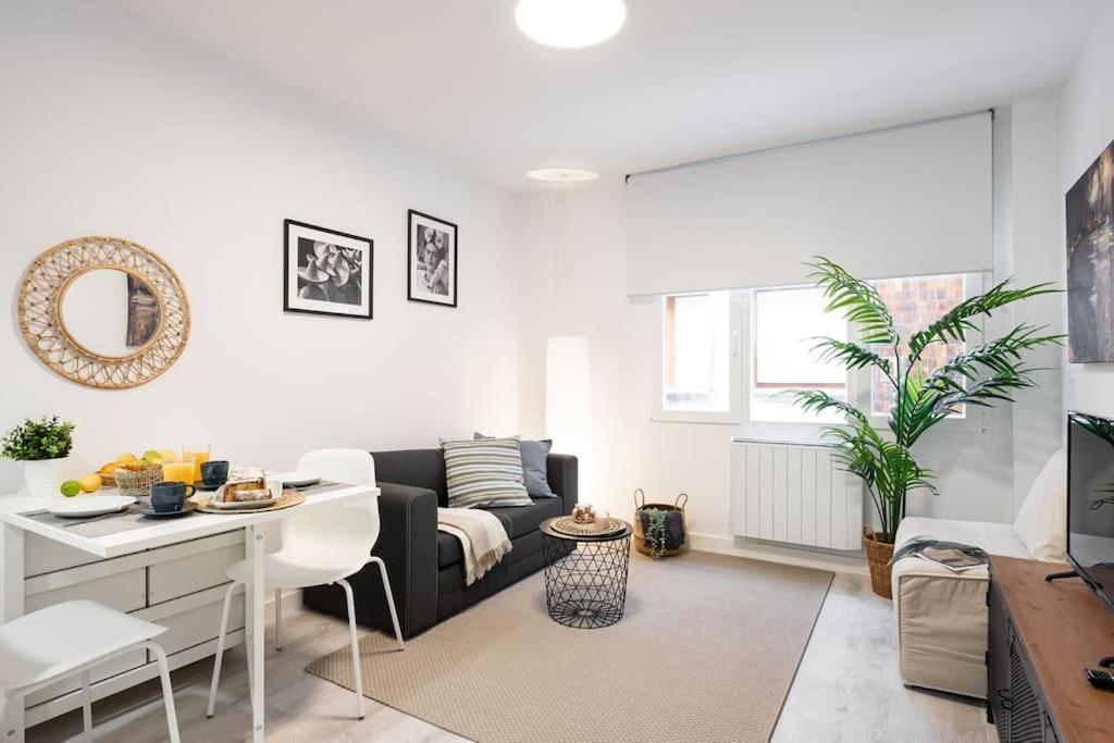 Apartamento Frida Centro Хихон Екстериор снимка